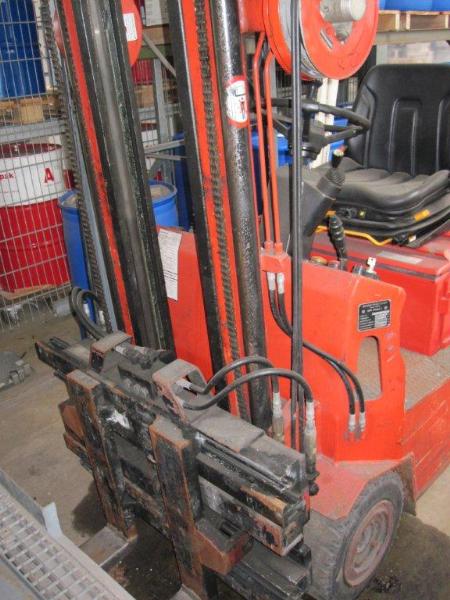 Gepflegte Flurförderfahrzeuge-5